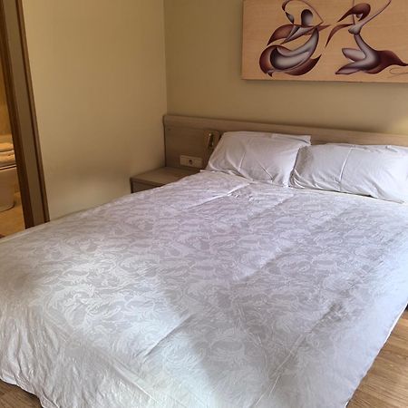 Hostal San Isidro Autol Eksteriør bilde